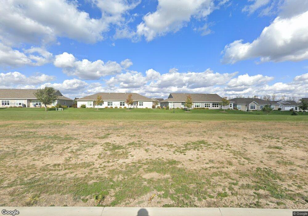 739 Sunflower Rd, Brookings, SD 57006 - photo 1
