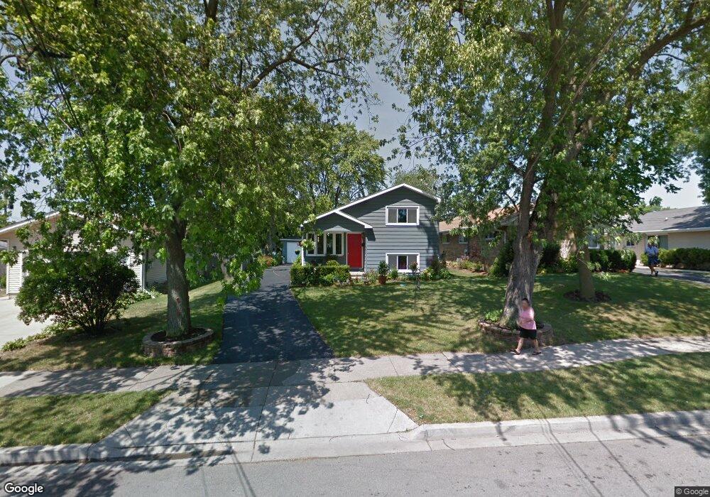 1814 Chestnut St, Waukegan, IL 60087 - photo 1