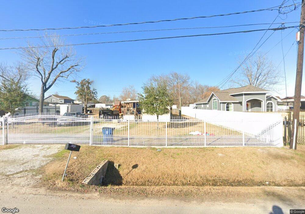 2609 Chamberlain St, Houston, TX 77093 - photo 1