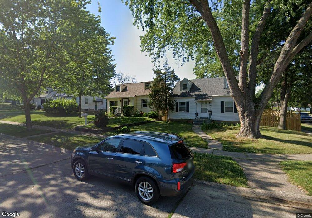 1030 Berg Place, Davenport, IA 52804 - photo 1