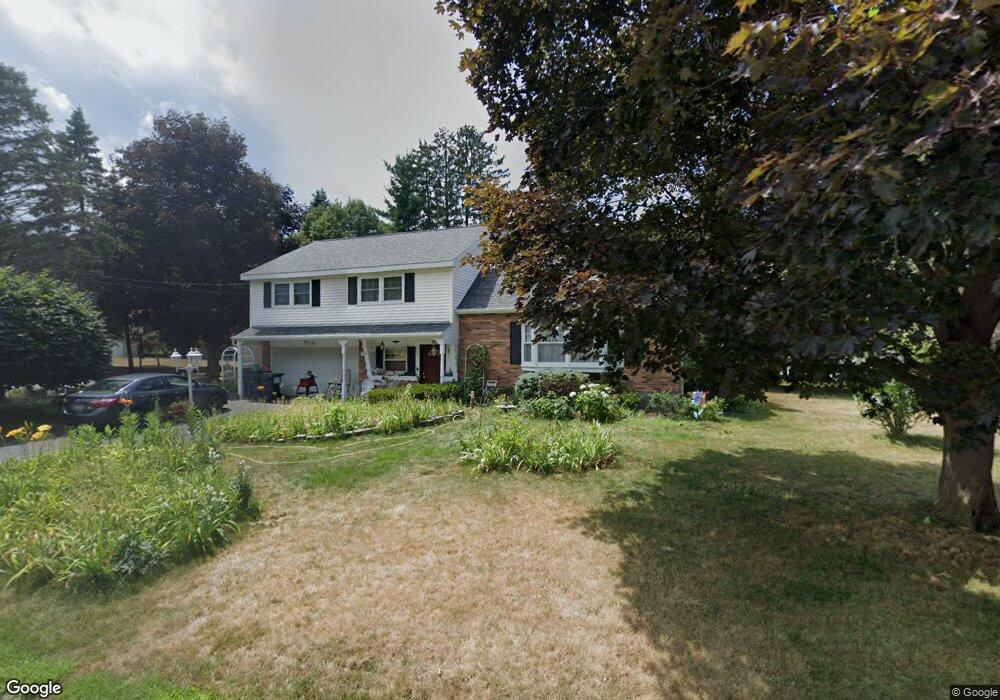 18 Evergreen Blvd, Schenectady, NY 12302 - photo 1