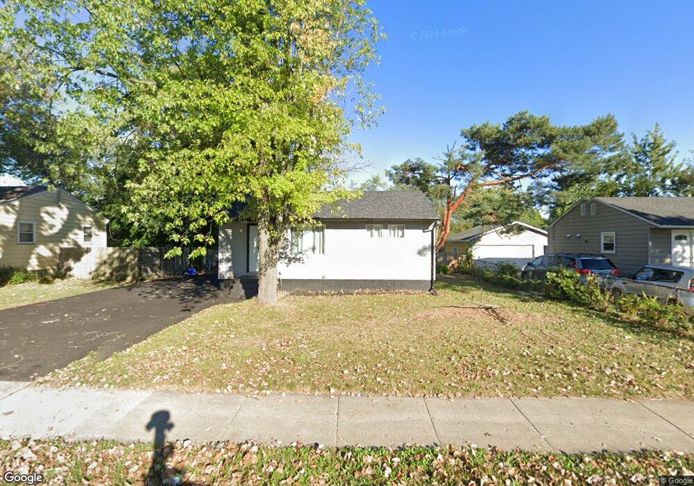 2727 N Lewis Ave, Waukegan, IL 60087 - photo 1