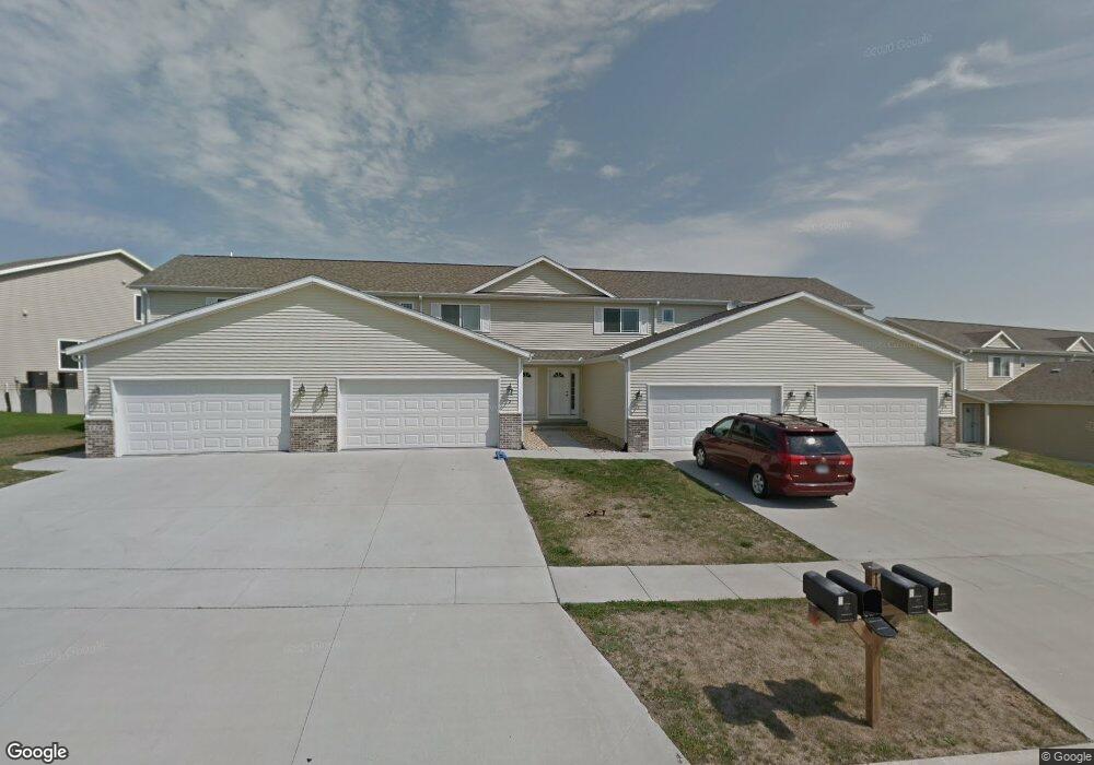 1205 Amelia Dr unit 4, Cedar Falls, IA 50613 - photo 1