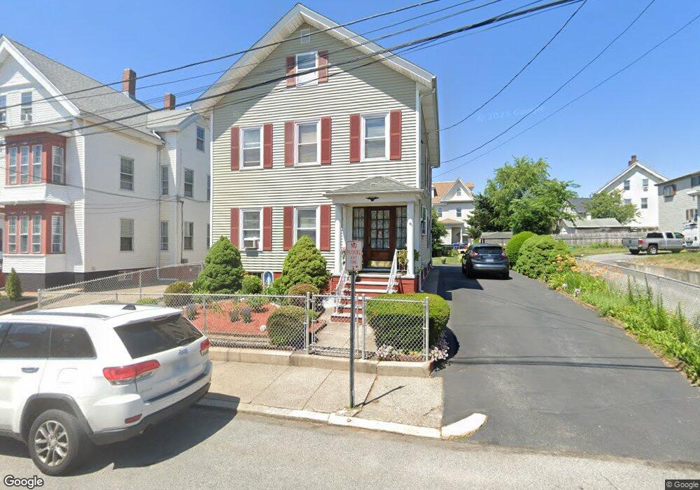 30 Kossuth St, Pawtucket, RI 02860 - photo 1