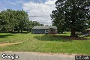 300 Third St, Unadilla, GA 31091
