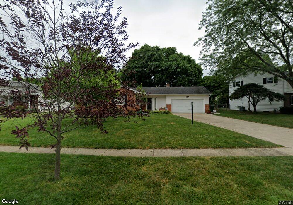 5588 Satinwood Dr, Columbus, OH 43229 - photo 1