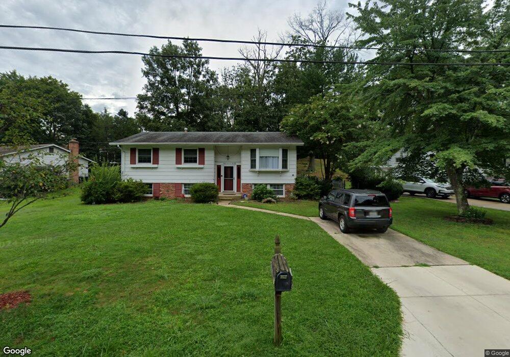 6703 Walker Branch Dr, Laurel, MD 20707 - photo 1