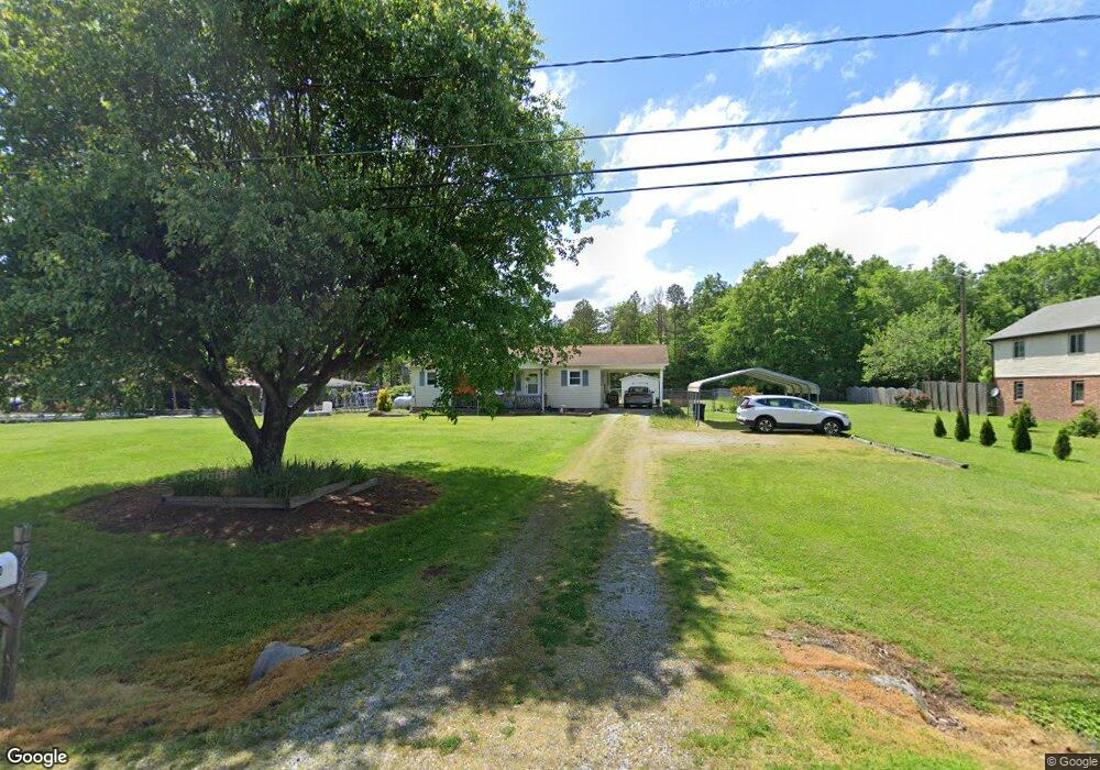 5719 Muddy Creek Rd, High Point, NC 27263 - photo 1