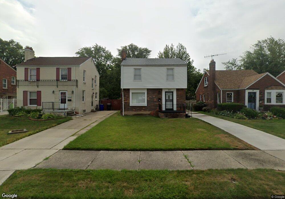 18942 Mallina St, Grosse Pointe, MI 48236 - photo 1