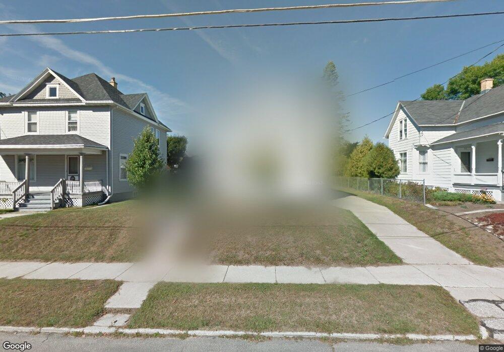 824 N 9th St, Manitowoc, WI 54220 - photo 1