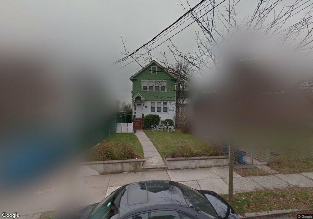 154 Cedar Ave, Staten Island, NY 10305 - photo 1