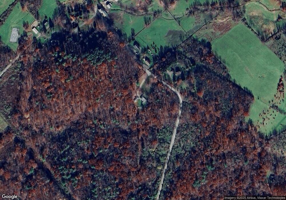 453 Spring Hill Dr, Falls, PA 18615 - photo 1