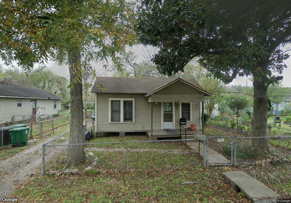 6605 Royall St, Houston, TX 77022 - photo 1