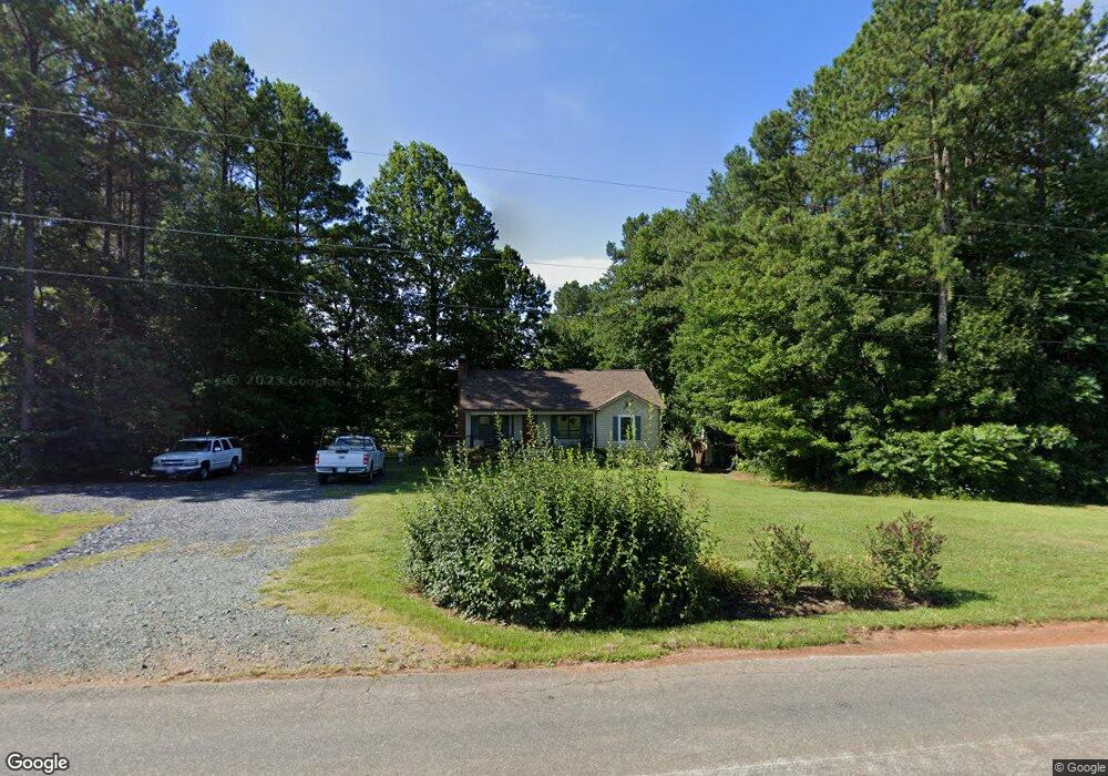 2337 Martin Kings Rd, Scottsville, VA 24590 - photo 1