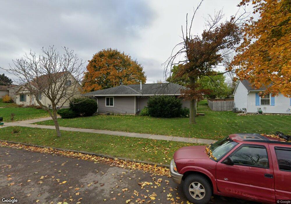 4211 Balmoral Dr, Lansing, MI 48911 - photo 1