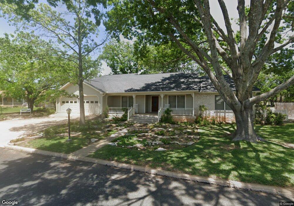 410 Candlelight Cir, Fredericksburg, TX 78624 - photo 1