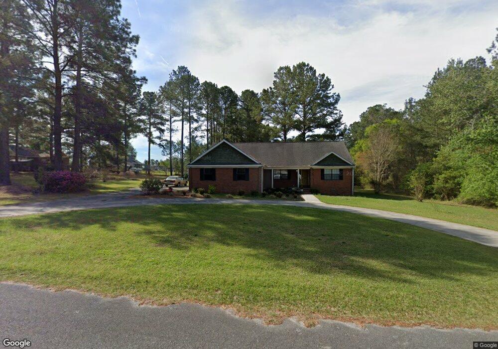 102 Wren Ct, Fitzgerald, GA 31750 - photo 1