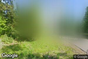 57 Pine St, Farmingdale, ME 04344