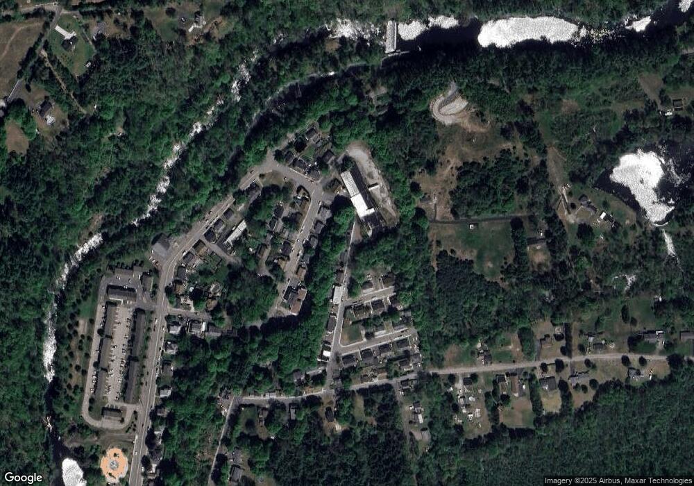 42 Stewart St, Palmer, MA 01069 - photo 1