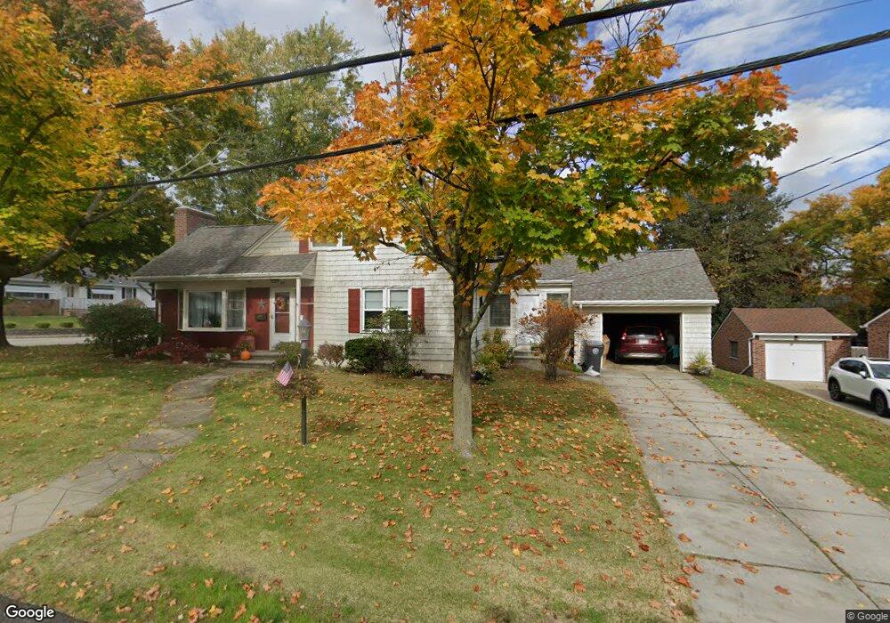 57 Rangeley Rd, Cranston, RI 02920 - photo 1