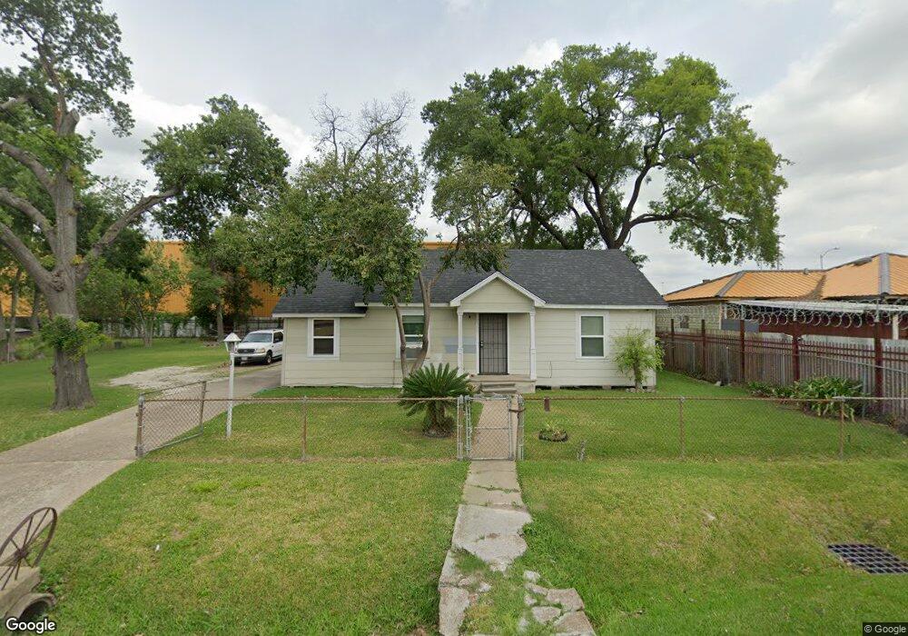 3227 Yorkshire St, Houston, TX 77093 - photo 1