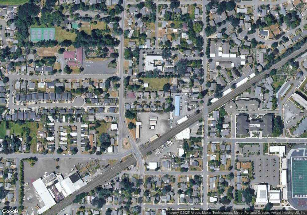 716 Ella Ct, Newberg, OR 97132 - photo 1