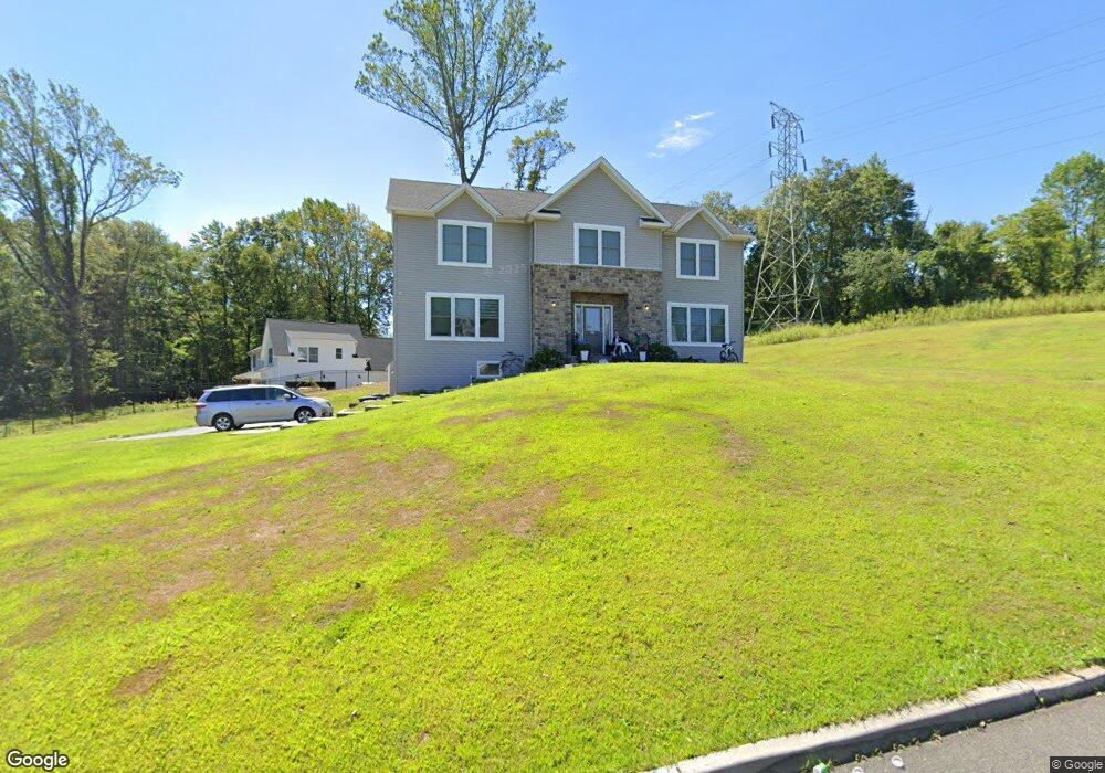 107 Trails End, New City, NY 10956 - photo 1