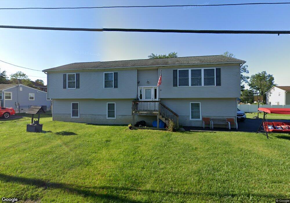 19 Clubhouse Dr, Carmel, NY 10512 - photo 1