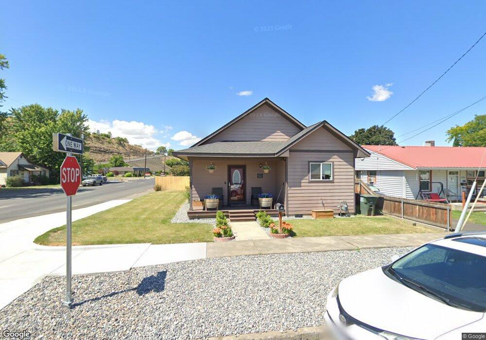 427 SW 16th St, Pendleton, OR 97801 - photo 1