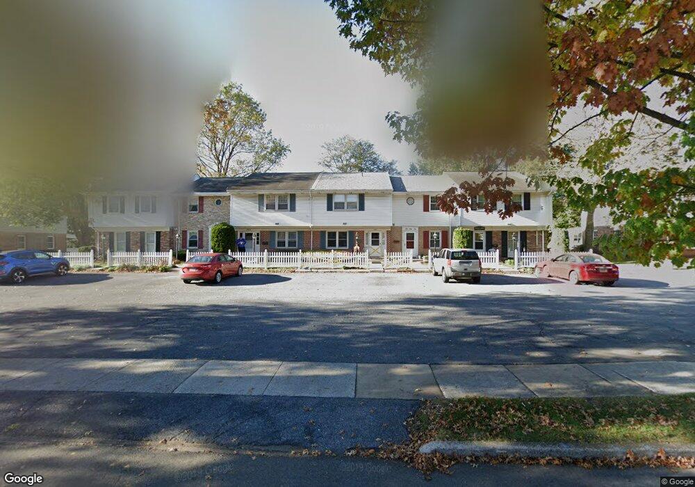 967 E Maple St, Palmyra, PA 17078 - photo 1