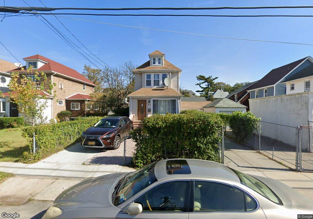 8835 197th St, Hollis, NY 11423 - photo 1