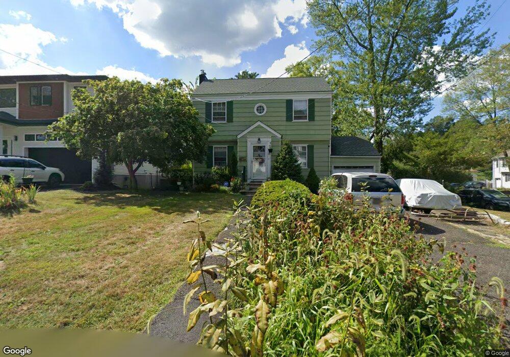 11 Twin Oak Rd, Livingston, NJ 07039 - photo 1