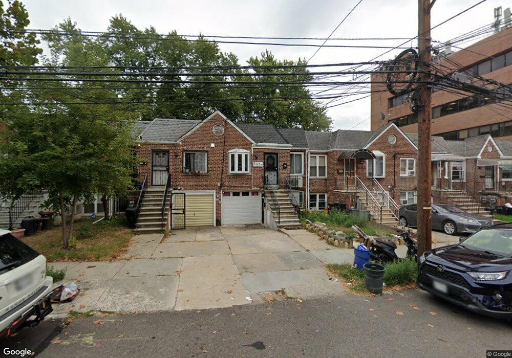 5935 163rd St, Fresh Meadows, NY 11365 - photo 1