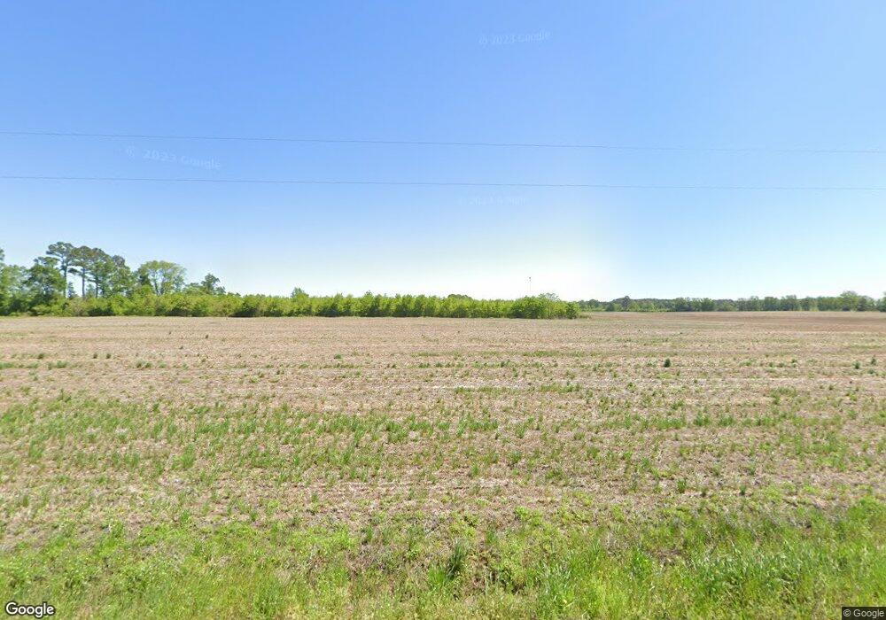 884 McGougan Rd, Lumber Bridge, NC 28357 - photo 1