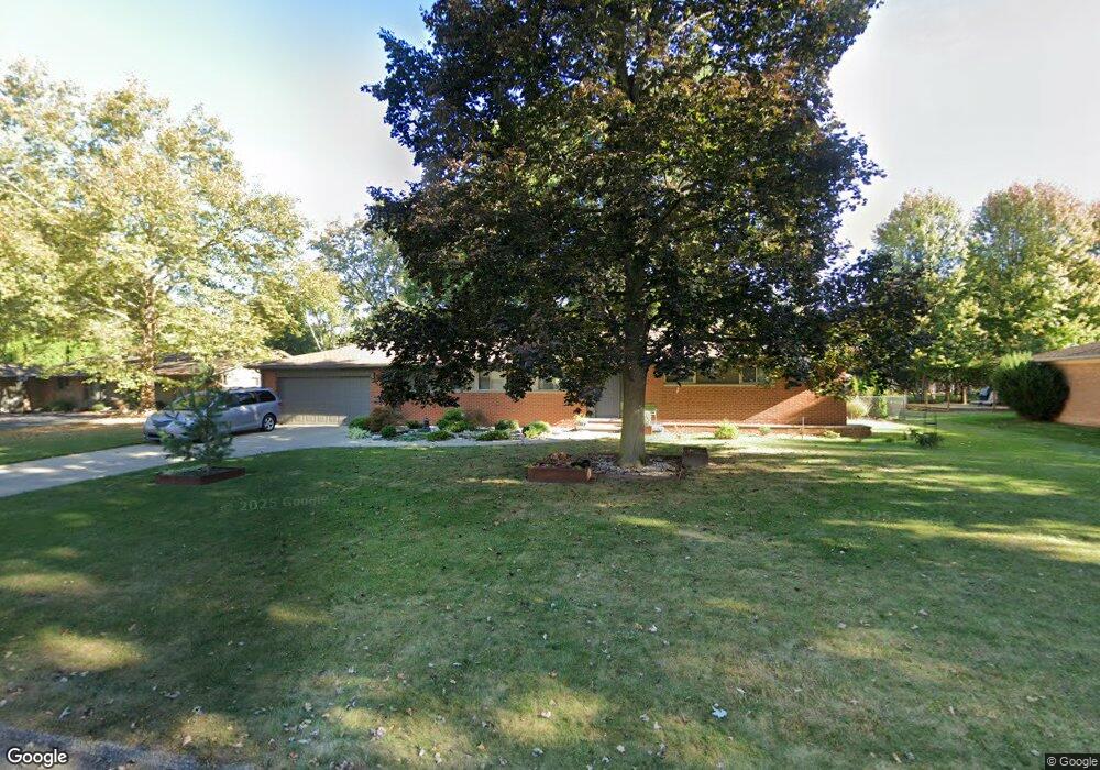 705 Westbourne Dr, Bloomfield Hills, MI 48301 - photo 1