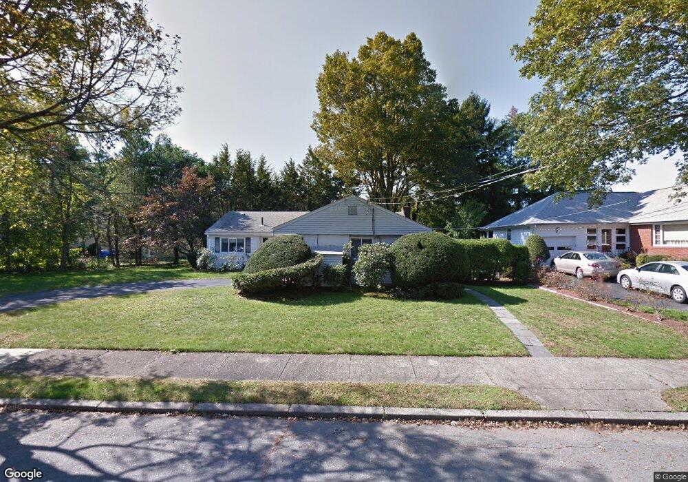 26 Mosman St, West Newton, MA 02465 - photo 1