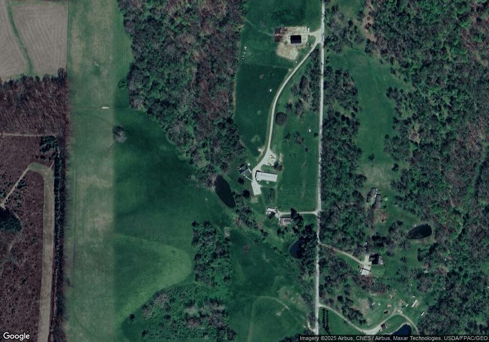 12715 Carey Ln, Howard, OH 43028 - photo 1