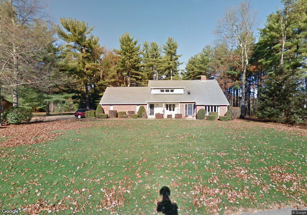 19 Pheasant Dr, Holyoke, MA 01040 - photo 1