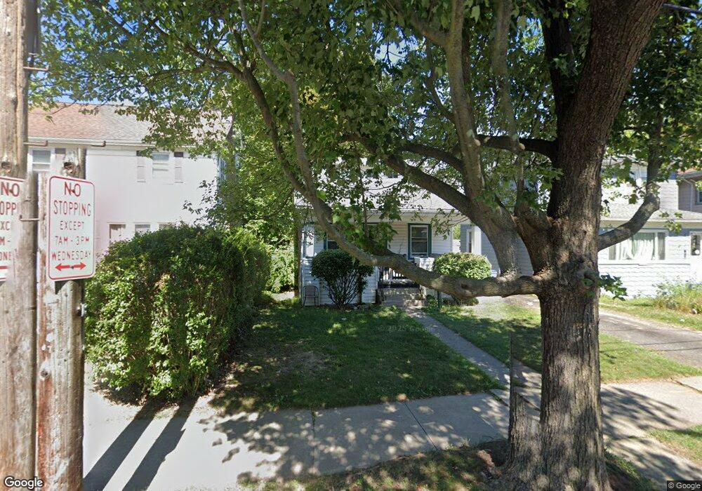 34 Holmes Ct, Albany, NY 12209 - photo 1