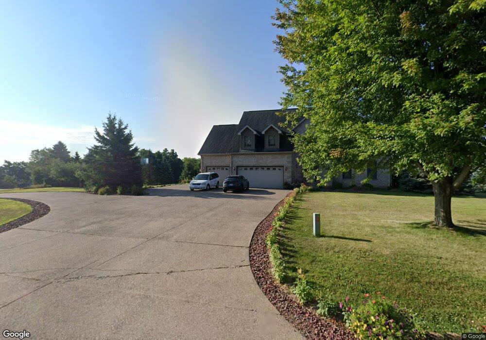 129 E Garvin Heights Rd, Winona, MN 55987 - photo 1