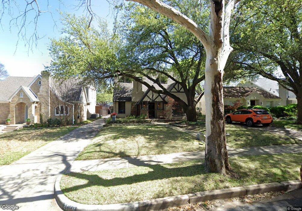 2514 Hillside Dr, Dallas, TX 75214 - photo 1