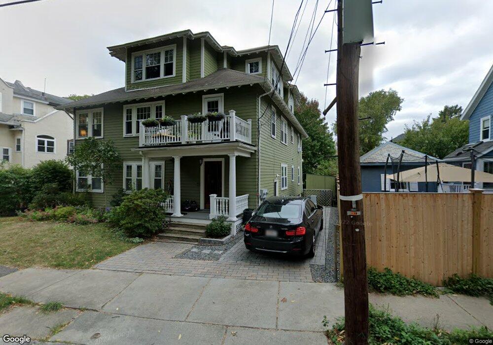 176 Fuller St unit 3, Brookline, MA 02446 - photo 1