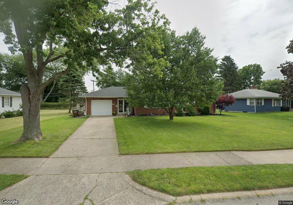 743 Sutton Dr, Xenia, OH 45385 - photo 1