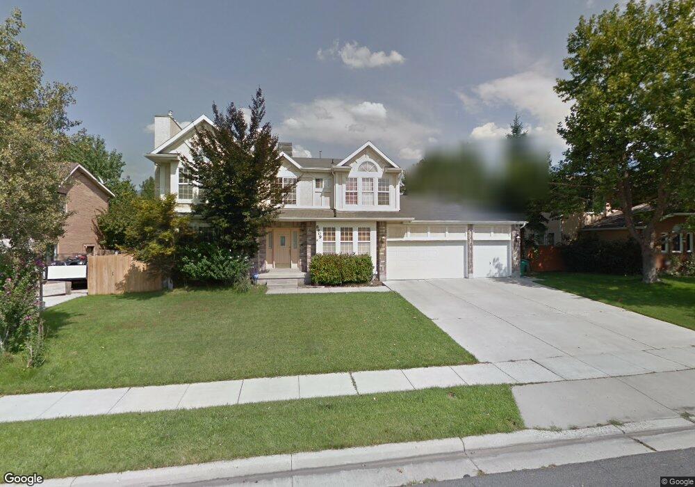 8909 Shady Meadow Dr, Sandy, UT 84093 - photo 1