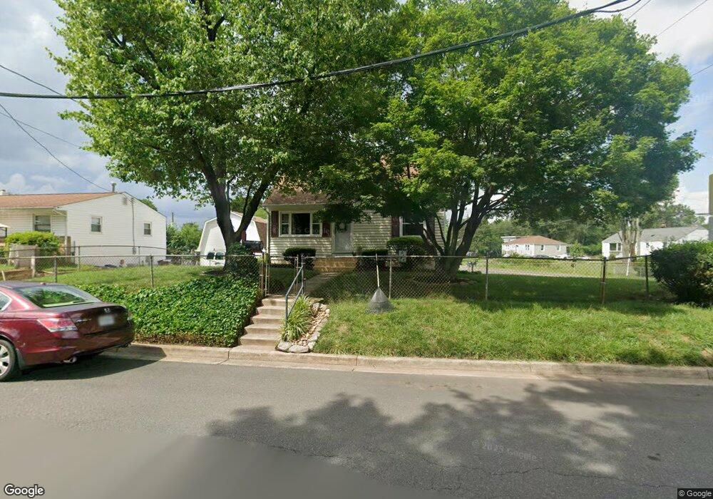 133 Yost St, Manassas Park, VA 20111 - photo 1