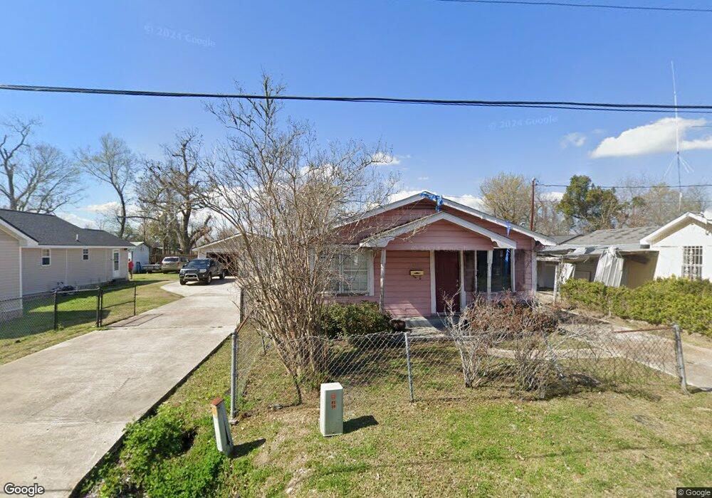 411 Pear St, Lake Charles, LA 70601 - photo 1