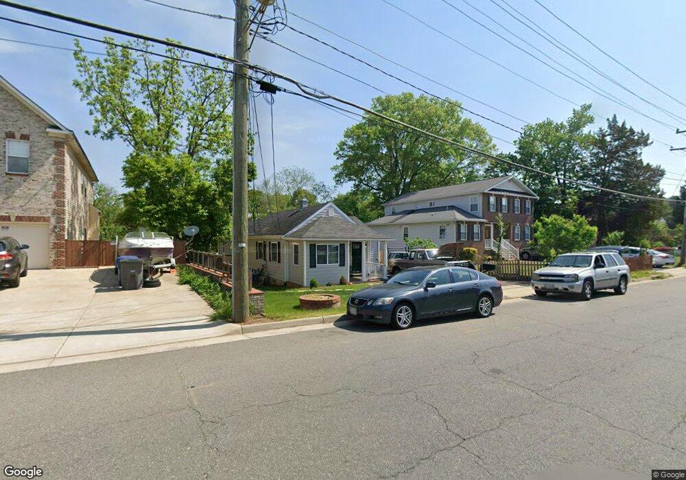 2908 Popkins Ln, Alexandria, VA 22306 - photo 1