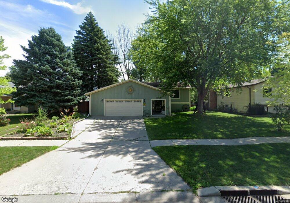 1832 19th St S, Fargo, ND 58103 - photo 1
