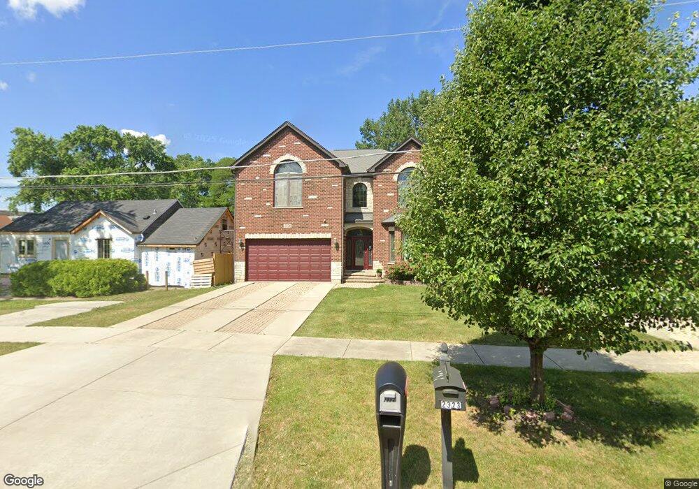 2324 Westview Dr, Des Plaines, IL 60018 - photo 1