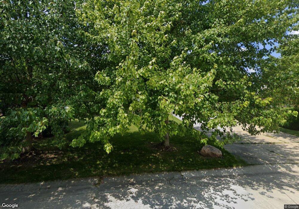 1748 Mountain Ash Dr, West Bloomfield, MI 48324 - photo 1